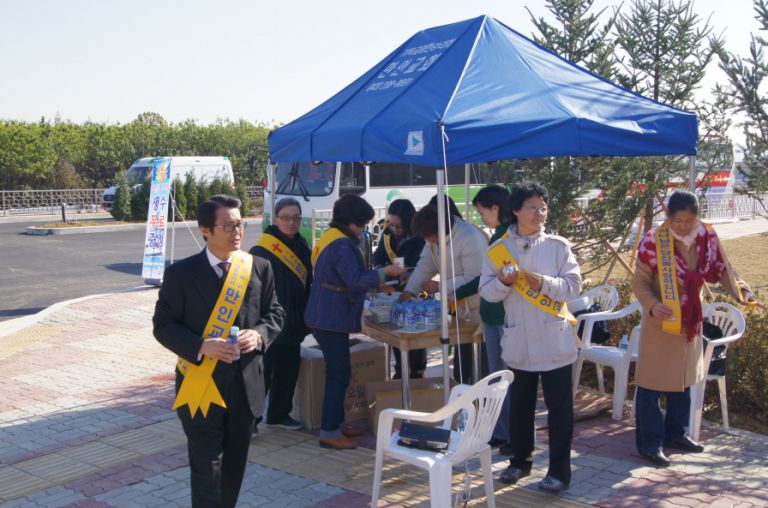 KTX 오송역 개통식 생수전도(2)